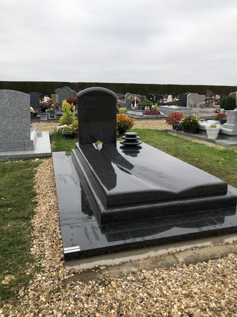 cimetiere noir