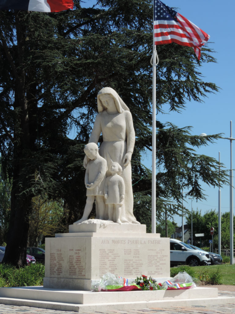 monument-aux-morts-du Neubourg